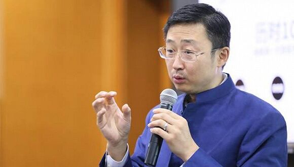 微鲸创始人李怀宇：共享VR产业万亿新风口