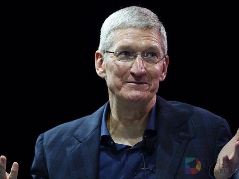 苹果想投资软银牵头的1000亿美元科技基金，但可能只愿意投10亿美元，小气