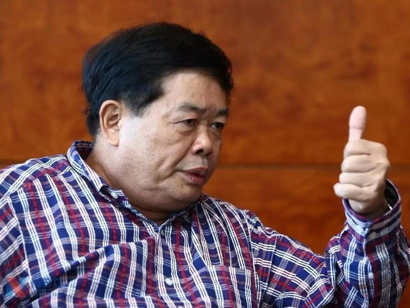 曹德旺：我捐款超过80亿 交税127亿 我爱我的国家 我妈跟我讲 子不嫌母丑