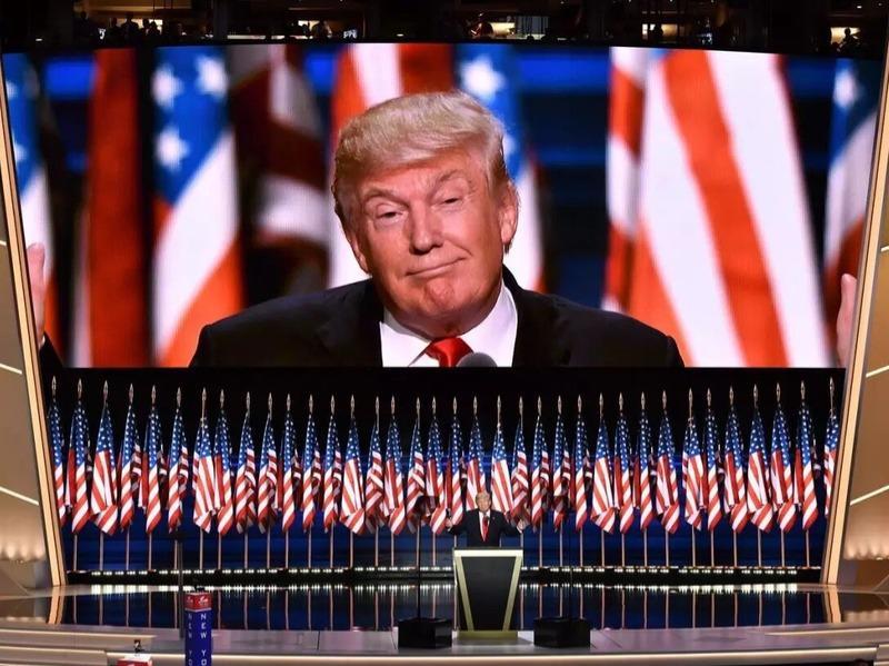 解不解释 尴不尴尬 特朗普新政竟能让其家族获益40亿美元