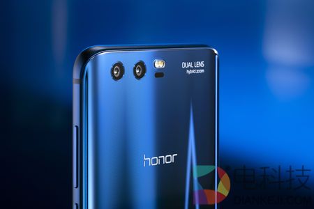 荣耀总裁赵明称手机拍照能超越微单 希望他指的不是索尼微单