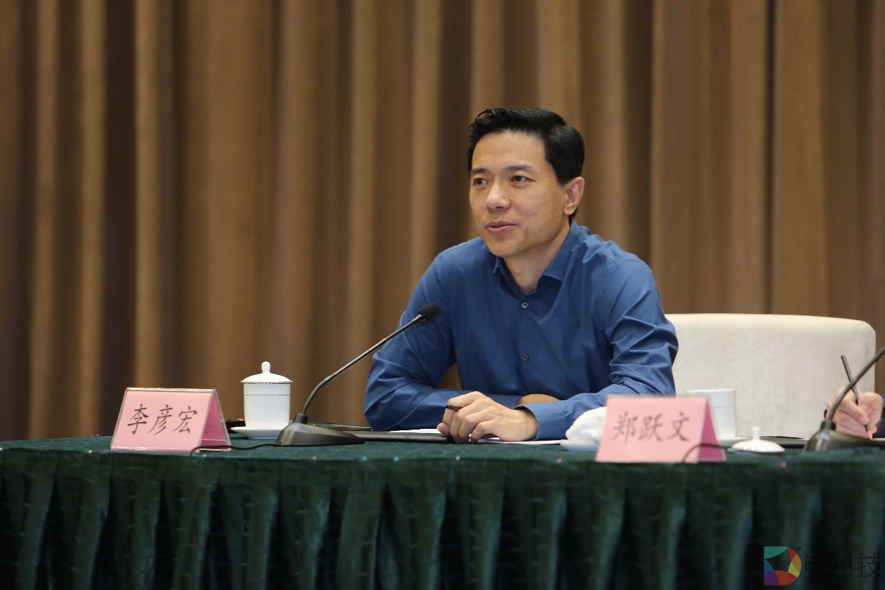 百度二十年，李彦宏总结方法论：MVVS