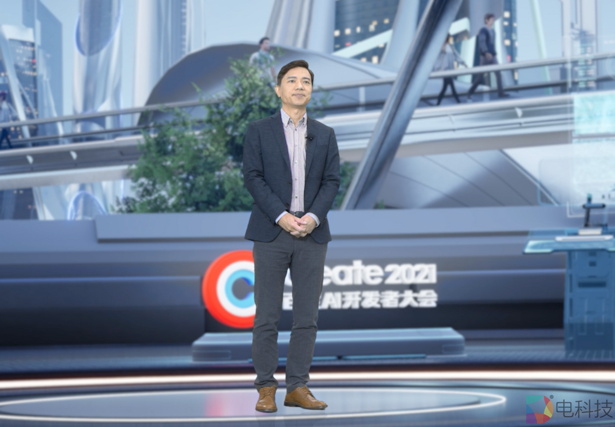 李彦宏：首款汽车机器人2022年亮相，集度2023年量产