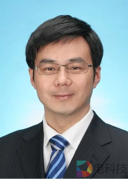 大瓜！知名量化投资人丁鹏竟让儿子渣一点 还准备带儿子看小黄片