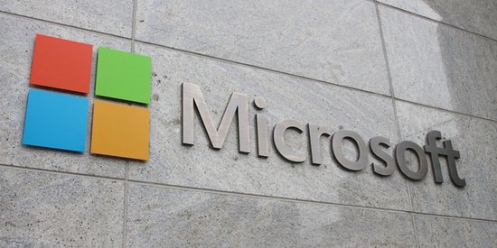 微软周二股价大跌近10% 因商业软件授权销售低迷
