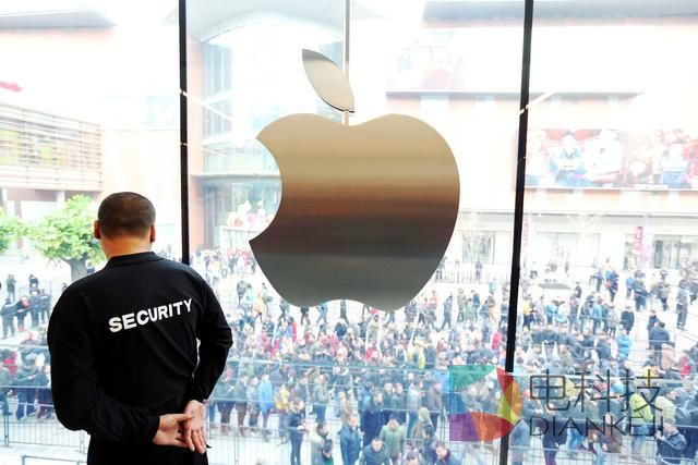  美8大科技企业海外囤积4000亿美元