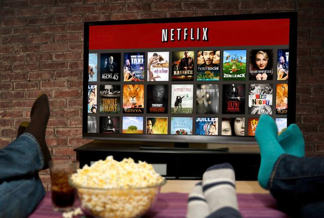 Netflix股价逼近700美元大关 拟拆股