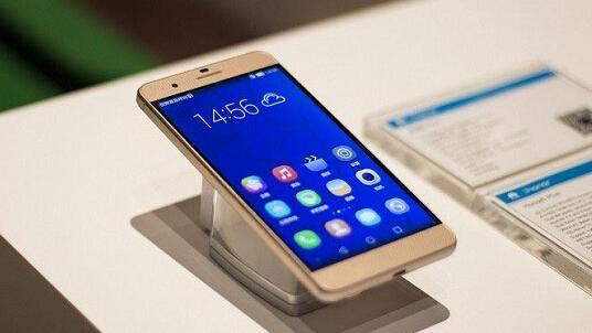 华为荣耀半年销量2000万部 销售额26亿美元