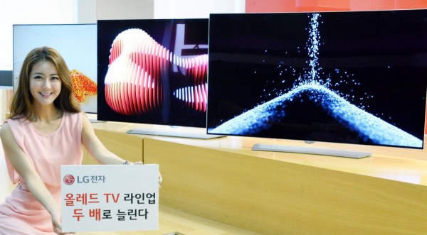 比手机还薄 LG仅4.8mm厚的新OLED电视亮相