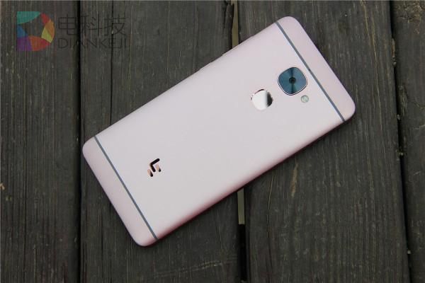 乐视手机再被追债:拖欠豪声电子超5000万元账款,已被提请仲裁