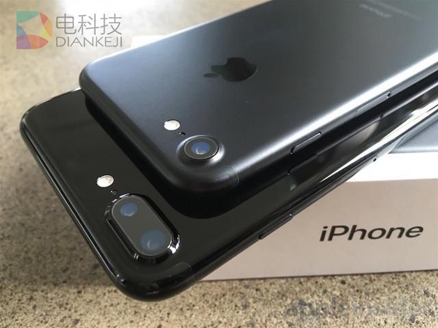 供应商大立光电业绩暴增 苹果削减iPhone订单传闻可能不实