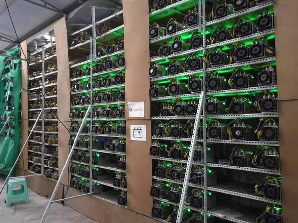 大批比特币“矿场”藏四川深山 这里电便宜
