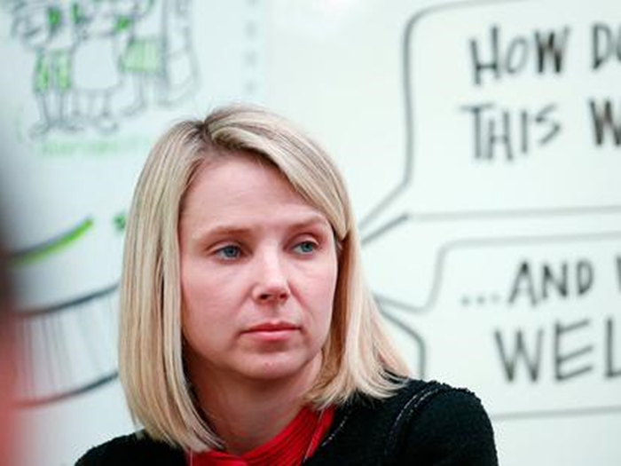 梅耶尔5年获近2.5亿美元薪酬 雅虎真的是冤大头？