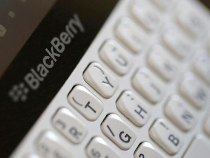 黑莓软件业务情况不佳 股价大跌11%