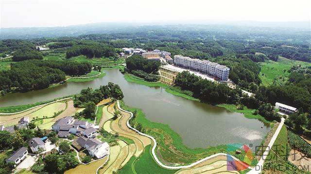 光纤、4G网络向农村覆盖 重庆计划两年建成250个互联网小镇