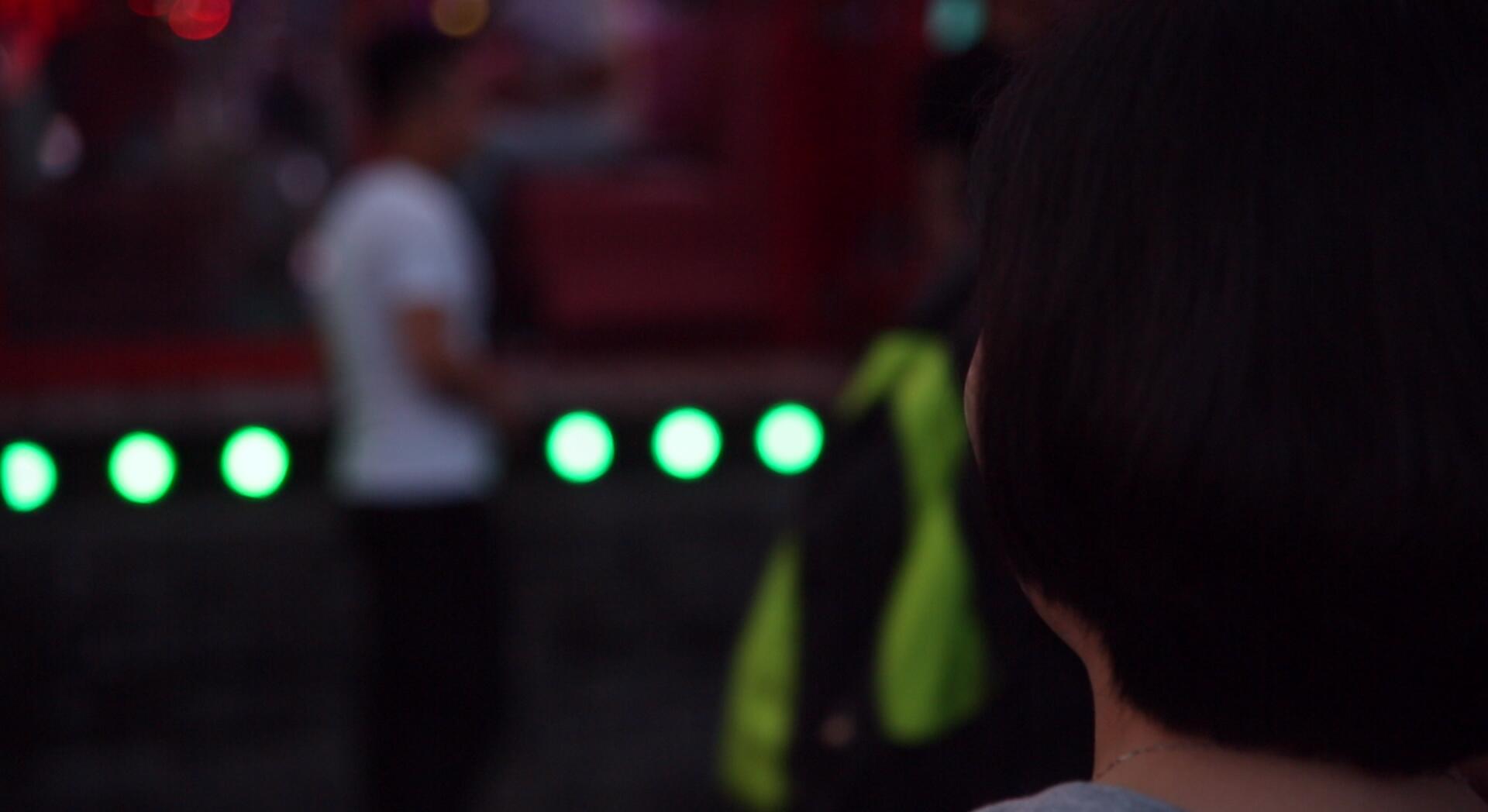 海上花系列1：飘在后海的歌声 是每一颗喧闹灵魂的宁静时刻