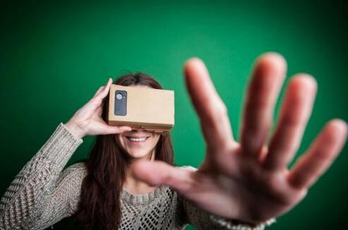 HTC遭遇尴尬靠VR开新赌局 欲在中国开1万家店