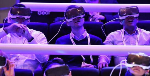 现实生活中的你一无所有？到VR世界做王者怎么样