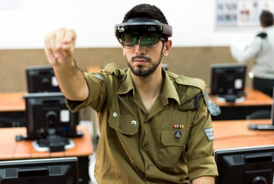 微软Hololens 凭什么成为军事加速器？