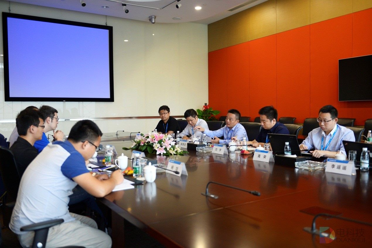 苏宁云店再迎互联网电视新军  微鲸VR体验区计划明年落地