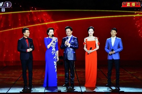 2017央视春晚首推VR直播： 相声小品更多