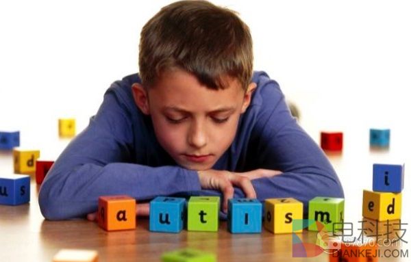 为了呼吁社会关注自闭症群体！一位父亲用VR还原了孩子的内心世界