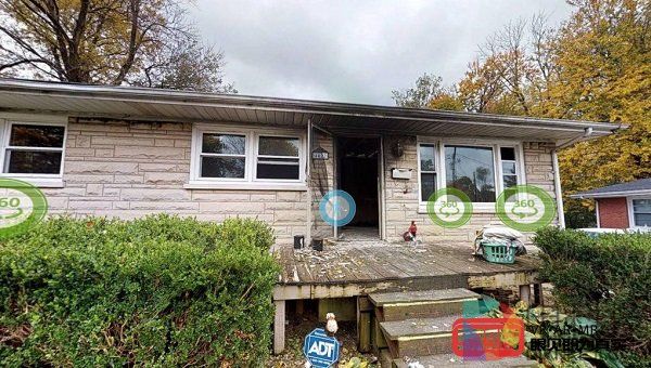 消防员正在采用VR摄影测量技术评估火灾现场