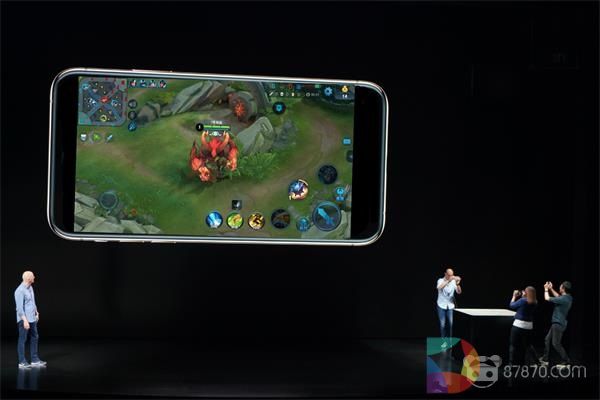 王者荣耀的AR新功能：治好了编辑部十七个死宅的颈椎病