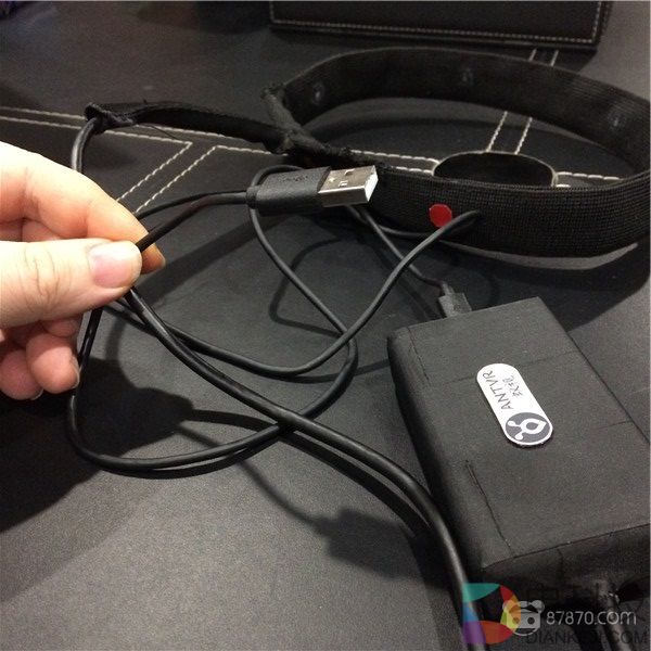 蚁视的“VR防眩晕头带”，真的管用？