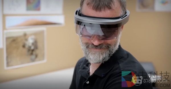 微软第一代HoloLens在美国售罄 新版本即将面世？