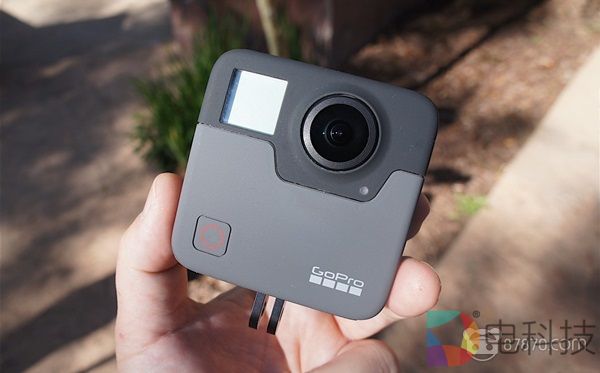 【8点7分】微软可能在MWC大会发布HoloLens2，《王国之心：VR体验》再次延期发布