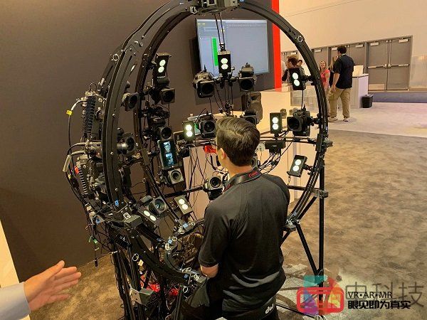 EA展示了如何快速捕捉运动员比赛中3D面部扫描技术