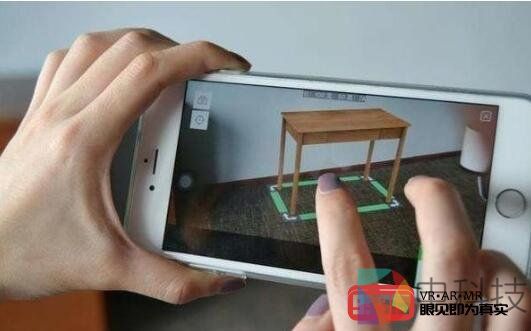 AR搭乘智能设备“潜进”生活