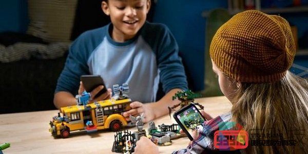 乐高推出支持AR应用的新系列