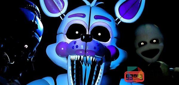 《玩具熊的五夜后宫VR：需要帮助》是一款VR解密恐怖游戏