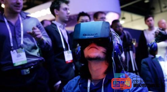 沉浸式虚拟现实（VR）有助于减轻自闭症