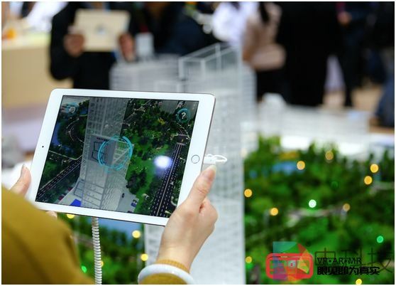谷歌发布了iOS和Android版的“大爆炸”AR应用程序