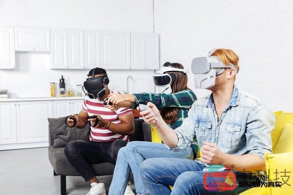 支持255种独特香气 VR面具正成为VR体验重要工具