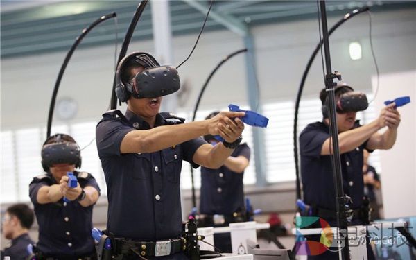 美国克利夫兰地区警方引入VR训练，评估警官压力下的决策行为