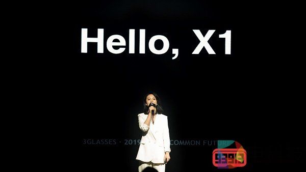 全球首款消费级超薄VR眼镜X1背后的故事：专访3Glasses CEO王洁
