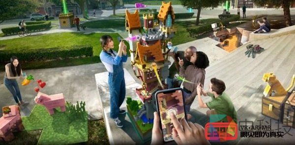微软推出了免费AR游戏《Minecraft Earth》