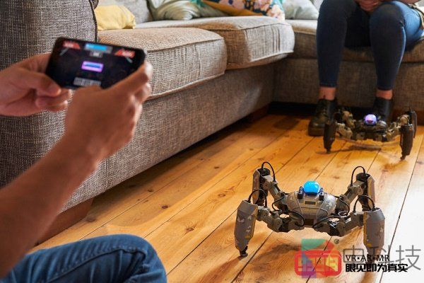 Reach Robotics是世界上第一款AR游戏机器人开发商