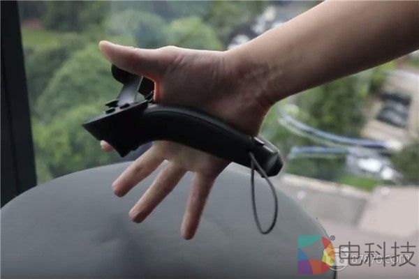 双手残疾的我，可以体验VR手指追踪吗？