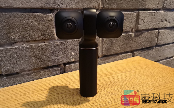 双拍摄模式VR摄像机Vuze XR中文版APP全新上线