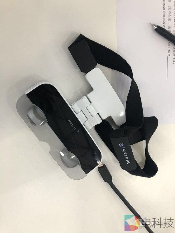 CES Asia 2019：耐德佳展示60g小巧AR眼镜