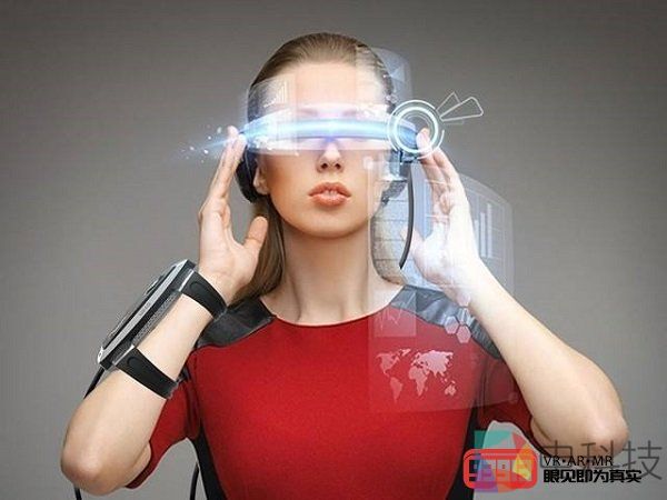 全方位推动VR产业发展，打造VR产业“江西高地”