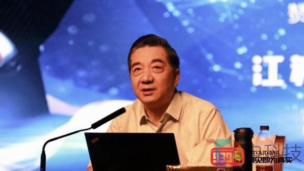 向Vlog和VR进军，这是你熟悉的“局座”吗？