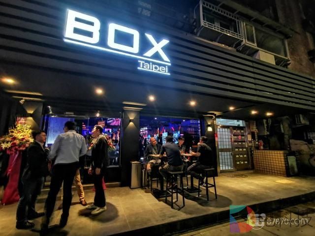 世界首个VR游戏主题酒吧在台北开业