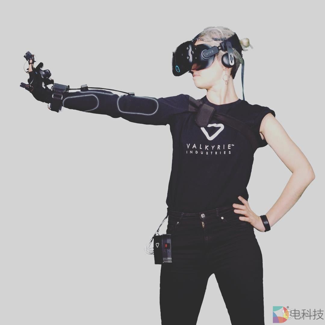 支持动作追踪、触觉和力反馈，Valkyrie推穿戴式VR体感装置
