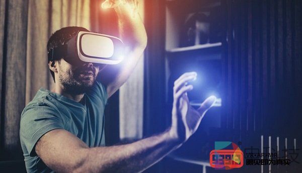 VR Intelligence XR行业洞察报告显示企业级市场正在快速增长